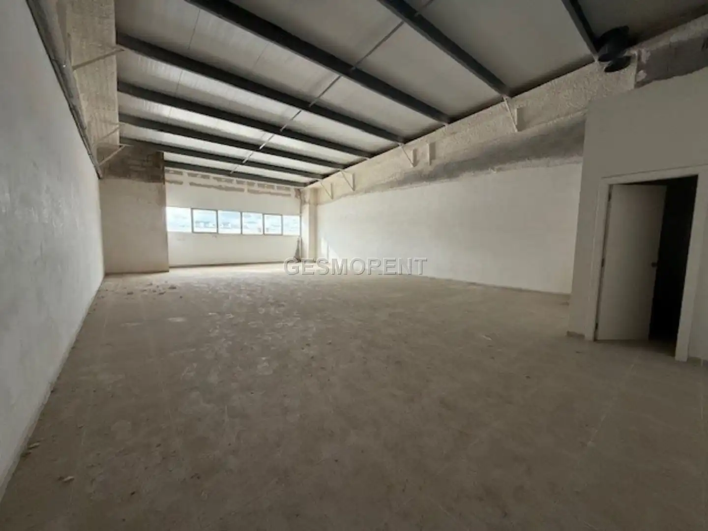 Büro zum Verkauf in Llevant