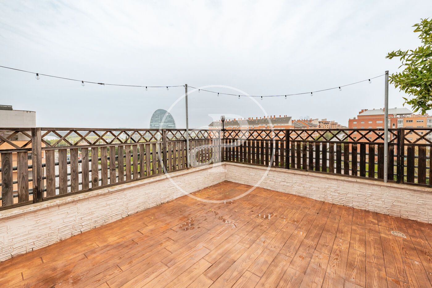 Terrassa de Àtic en venda en  Madrid Capital amb Aire condicionat, Calefacció i Jardí privat