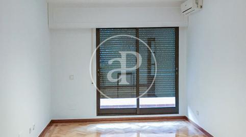 Foto 4 de Pis en venda a San Juan Bautista,  Madrid Capital