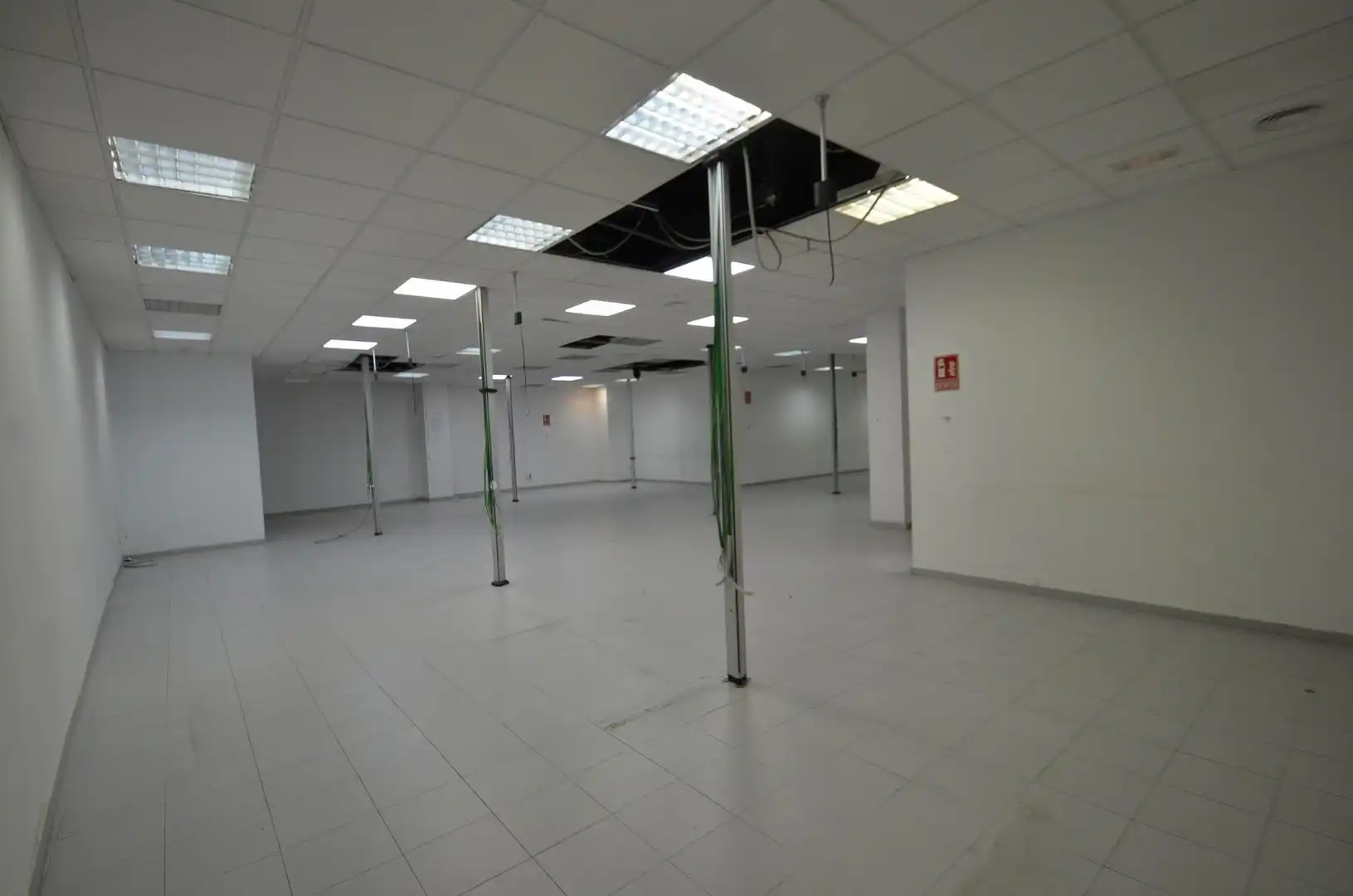 Locale commerciale in affitto a Calle Vapor 19, imagen 12