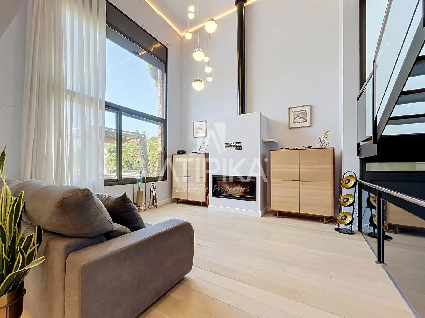 Sala d'estar de Casa o xalet en venda en Castelldefels amb Aire condicionat, Calefacció i Terrassa