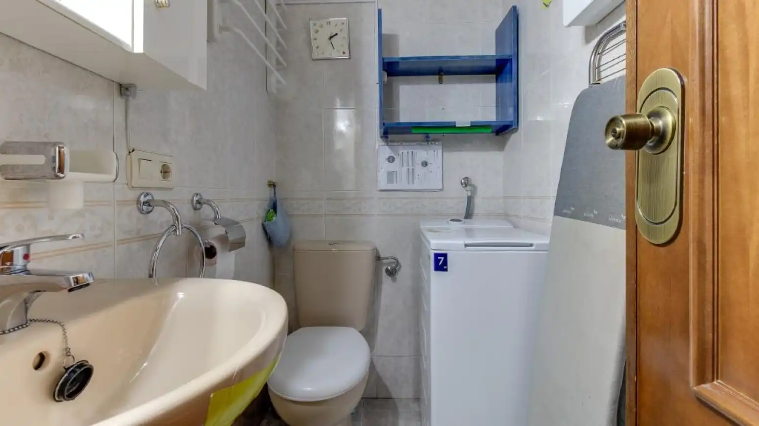Baño de Casa adosada en venta en Salamanca con Calefacción, Jardín privado y Parquet