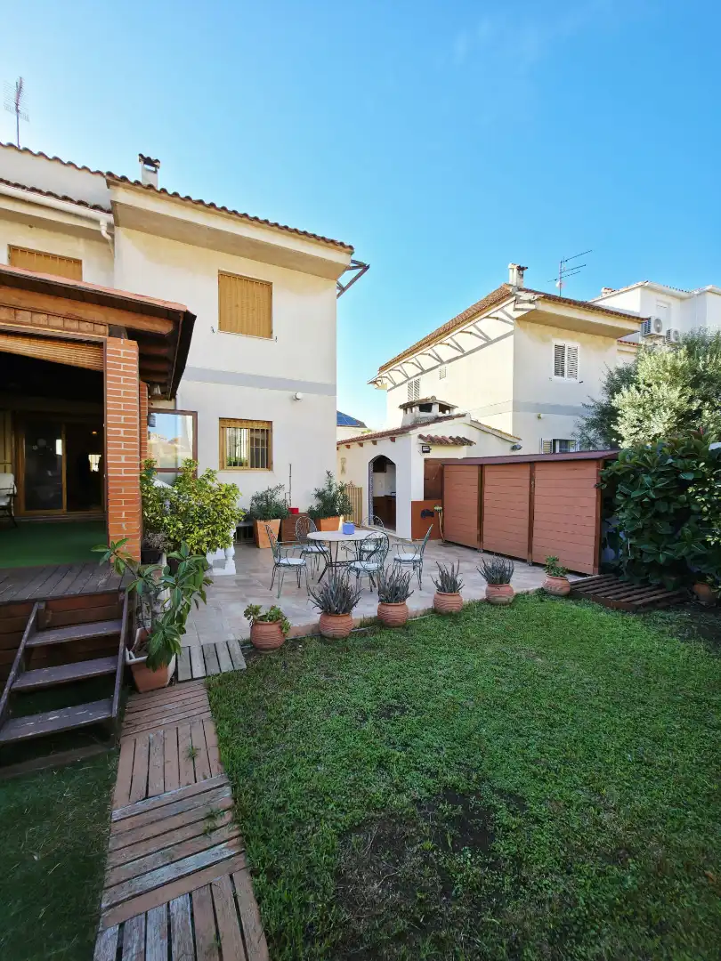 Terrassa de Casa o xalet en venda en Picanya amb Aire condicionat, Jardí privat i Terrassa