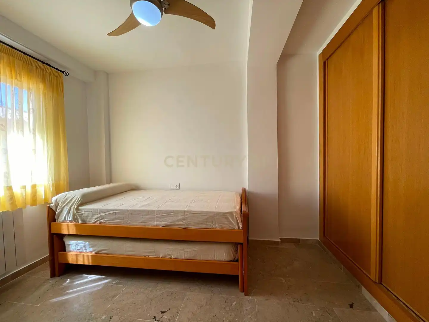 Bedroom of Houses for rent in Armilla  with Air Conditioner and Washing machine