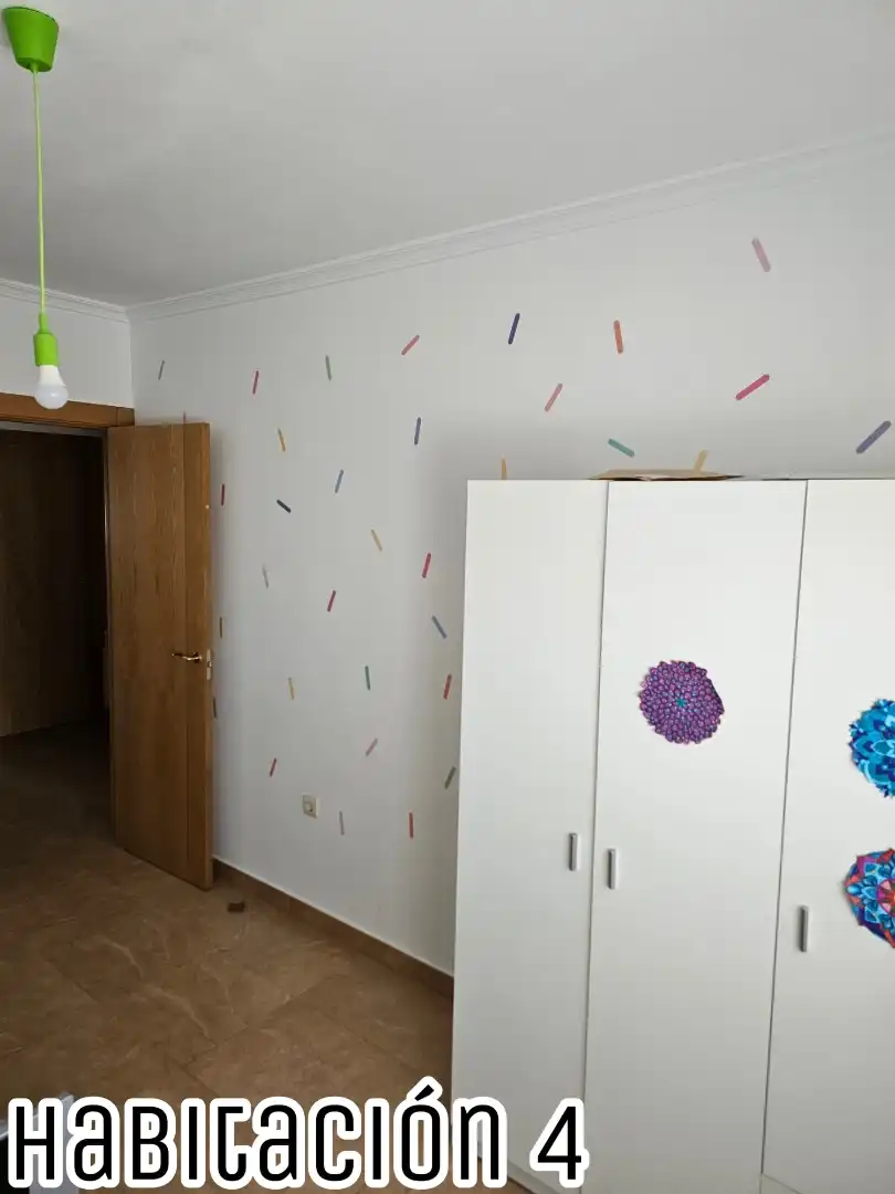 Habitación de Casa adosada en venta en El Ballestero, Albacete