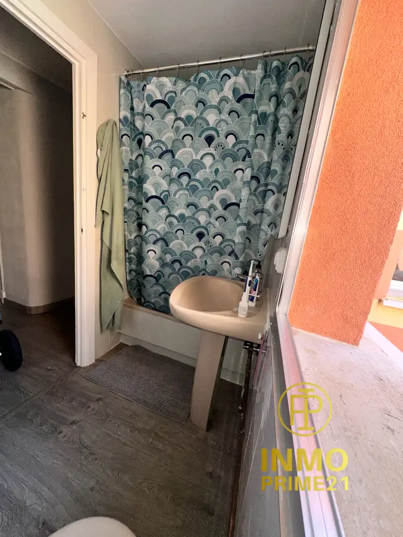 Badezimmer von Dachboden zur Miete in Santander