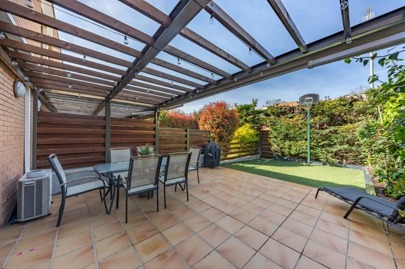 Reihenhaus mit Pool zum Verkauf in Passeig de Joan Coromines 14, imagen 6
