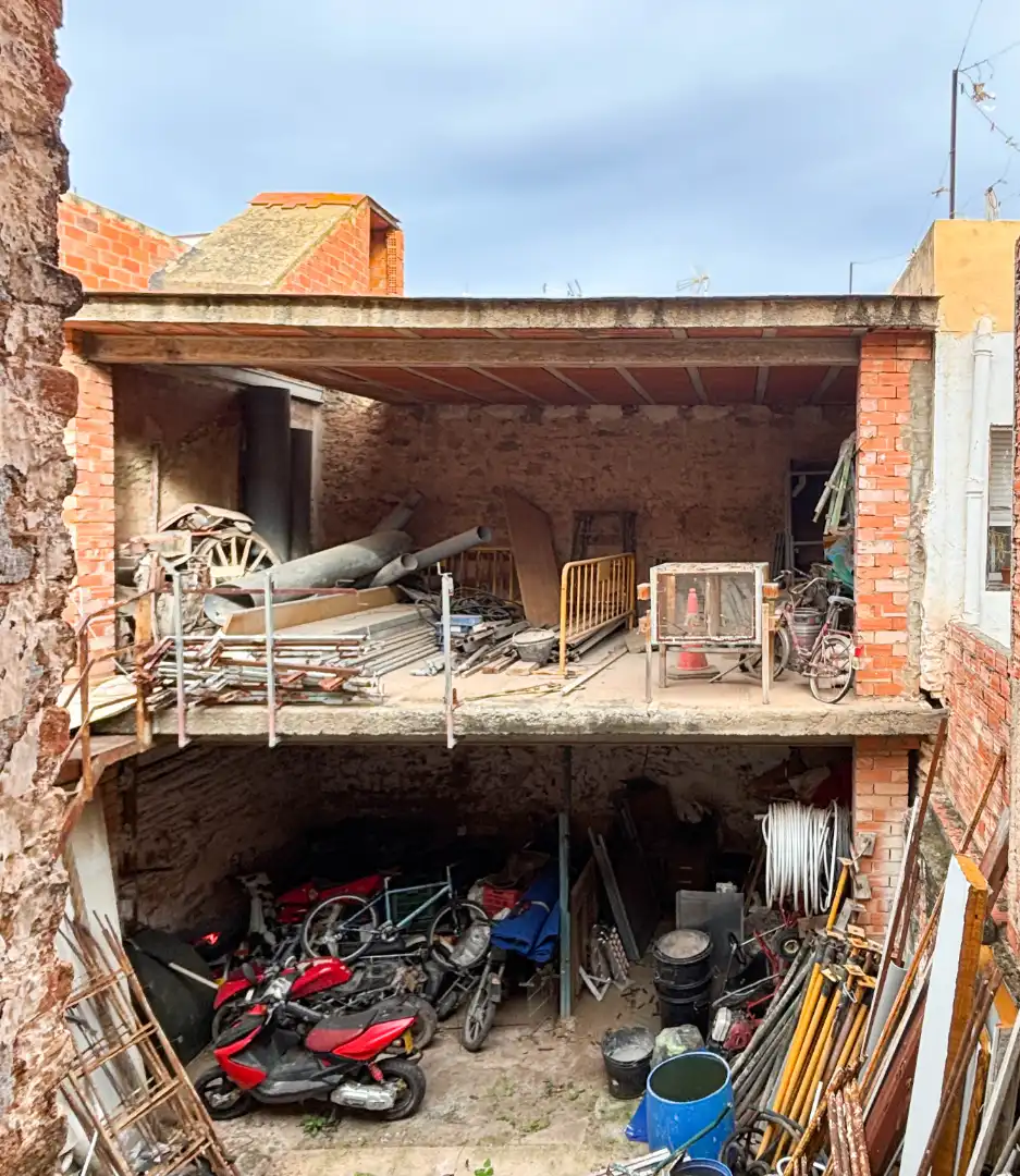 Casa adosada en venta en Carrer Sant Antoni, 16, Casco Antiguo