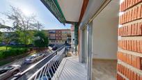 Exterior view of Flat to rent in  Madrid Capital  with Heating, Terrace and Oven