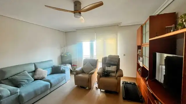 Living room of Flat for sale in Córdoba  with Air Conditioner, Heating and Terrace