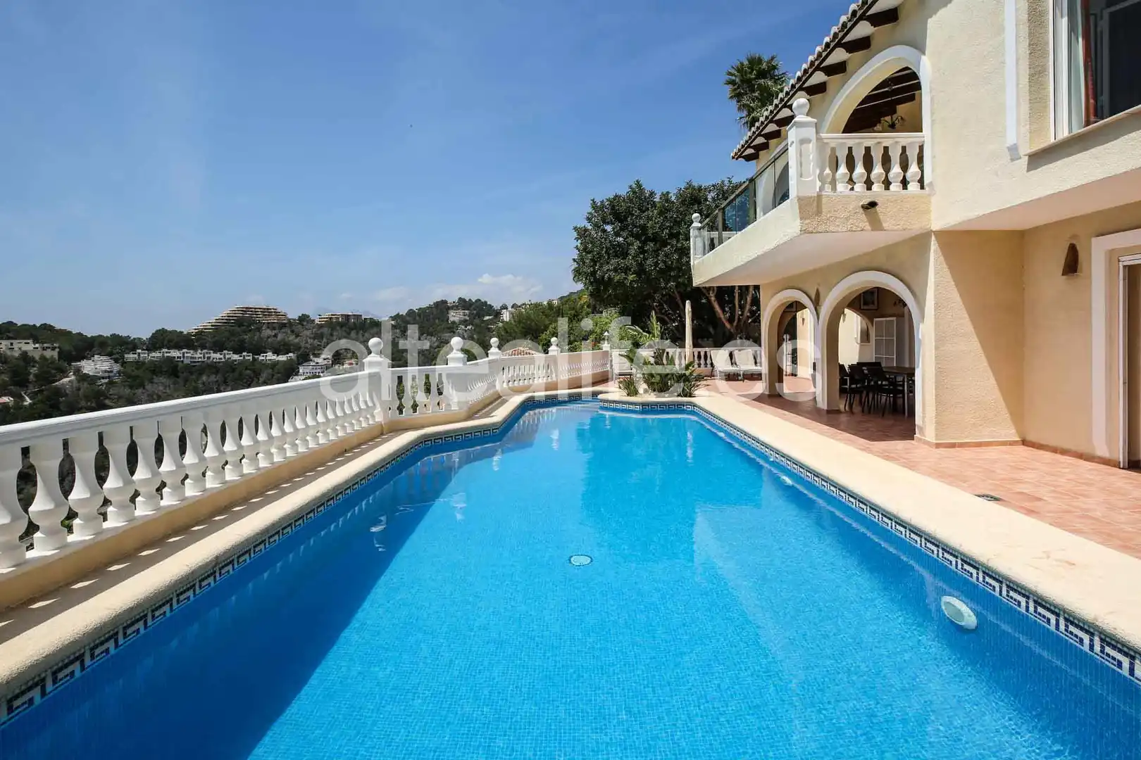 Swimming pool of Houses for sale in Altea  with Air Conditioner, Heating and Private garden