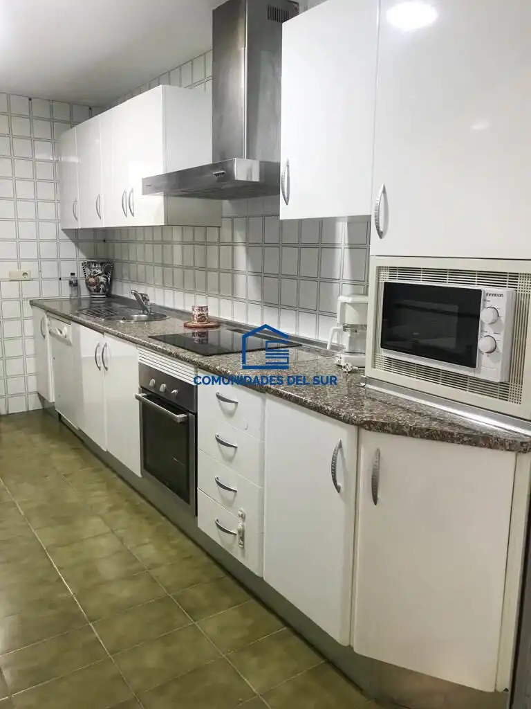 Kitchen of Flat for rent in Cádiz  with Terrace and Furnished
