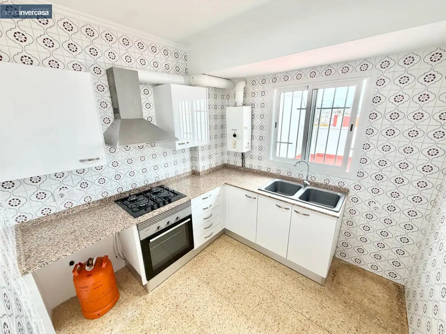 Cocina de Ático de alquiler en Quart de Poblet con Terraza