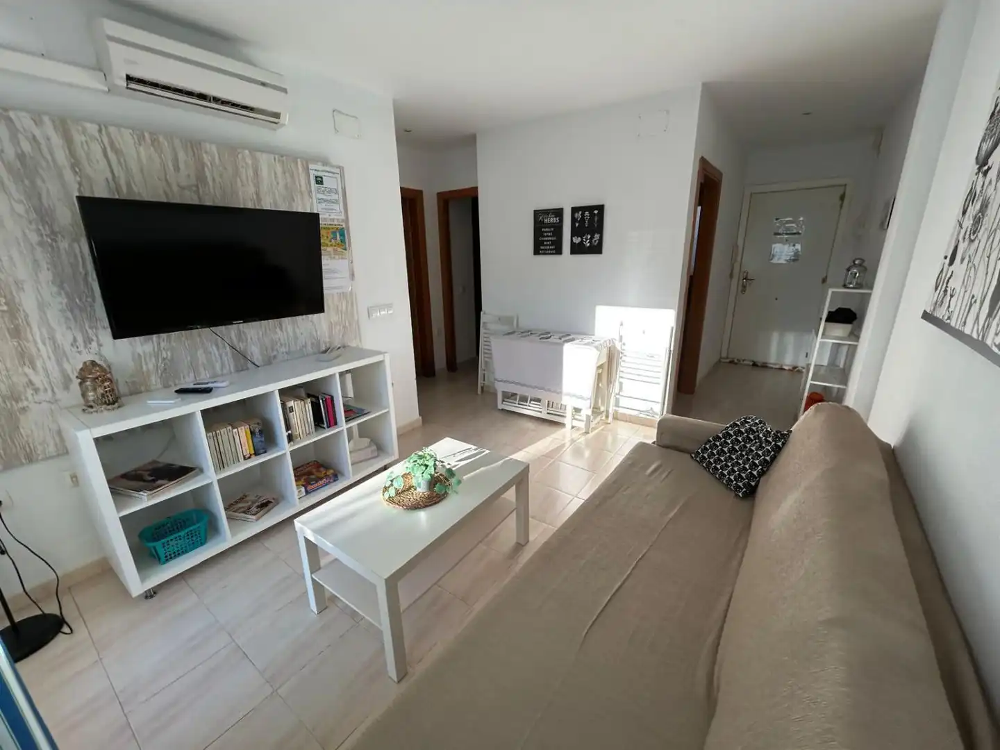 Sala d'estar de Apartament en venda en Barbate amb Aire condicionat i Terrassa