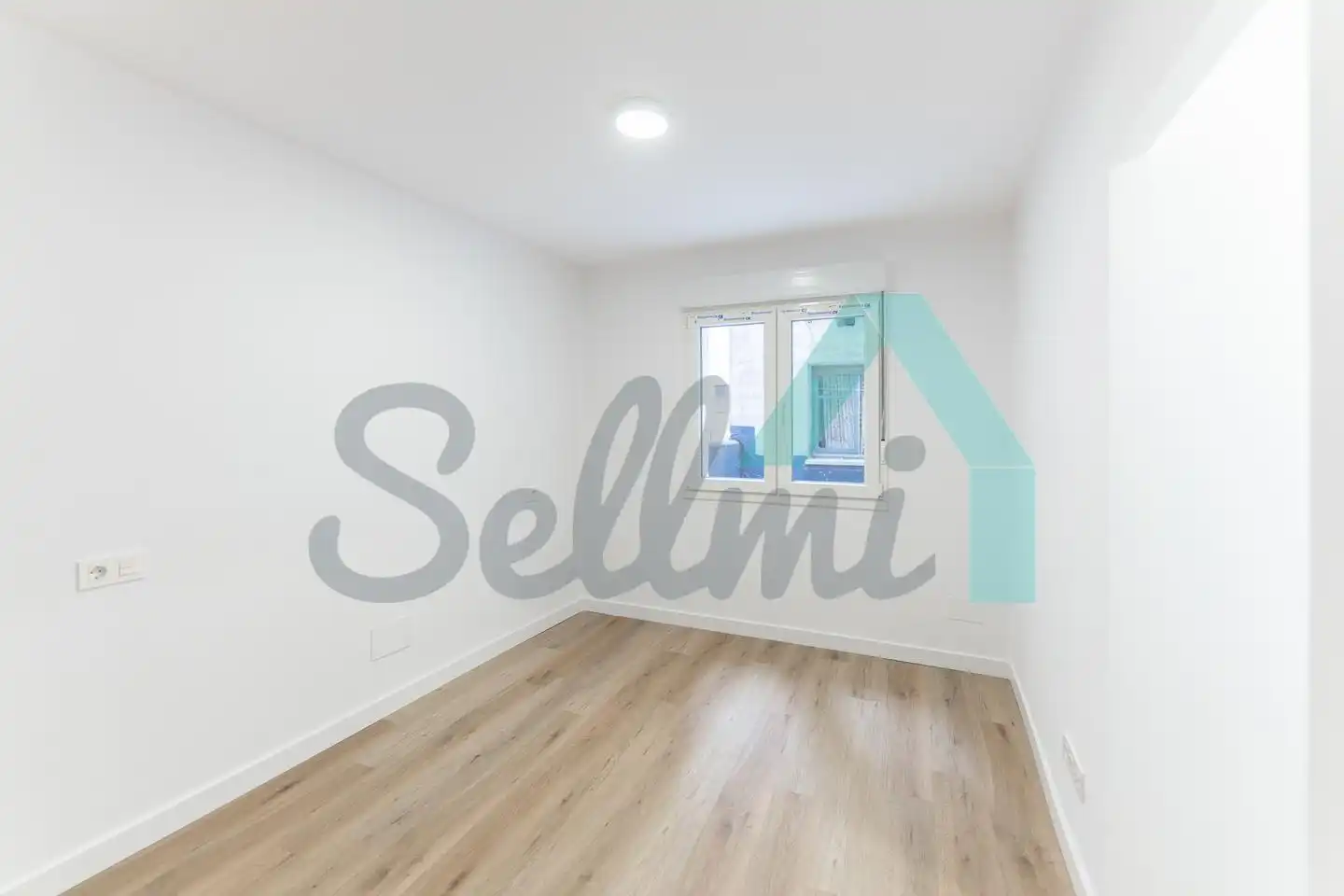 Schlafzimmer von Wohnung zur Miete in Oviedo  mit Heizung und Parkett