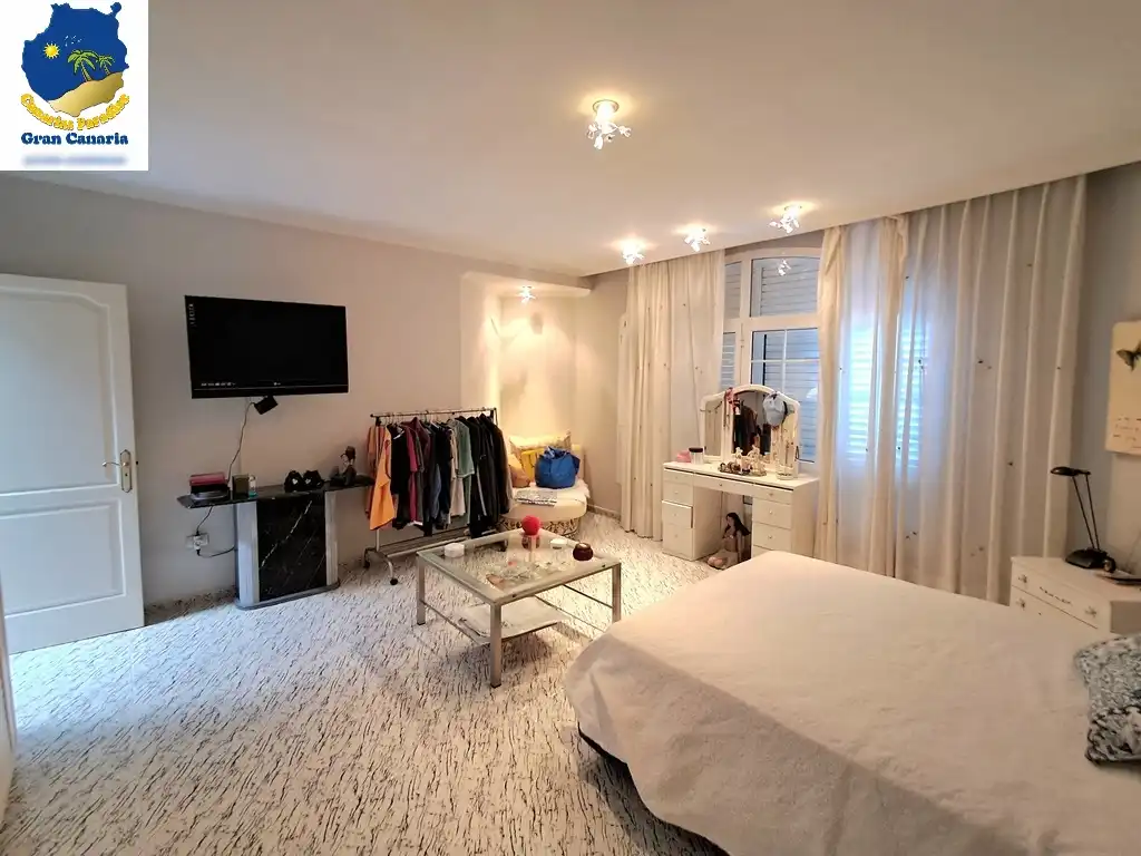 Habitación de Edificio en venta en Agüimes
