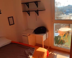 Apartment to share in La Trinitat Nova