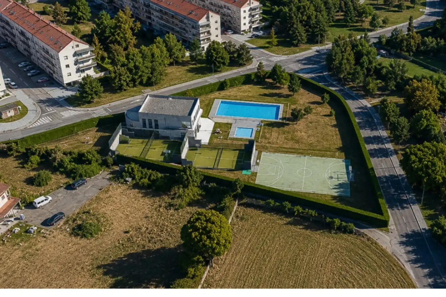 Pis en venda en Gijón  amb Calefacció, Jardí privat i Parquet