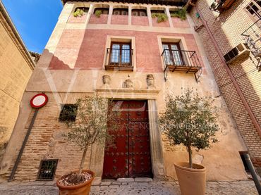 Appartamento in vendita a Calle de San Bartolomé