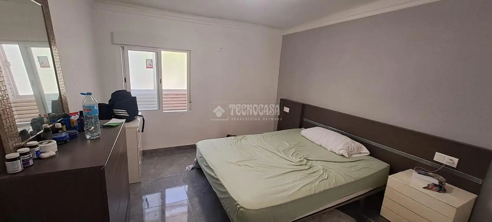 Habitación de Piso en venta en Alicante / Alacant con Aire acondicionado, Calefacción y Balcón