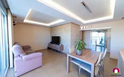 Living room of Flat for sale in  Zaragoza Capital  with Air Conditioner and Terrace