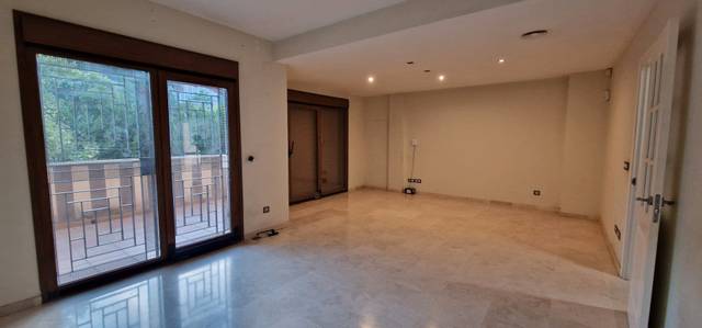 Casa adosada en Venta en Calle Lingüista Manuel Seco en Parque Clavero