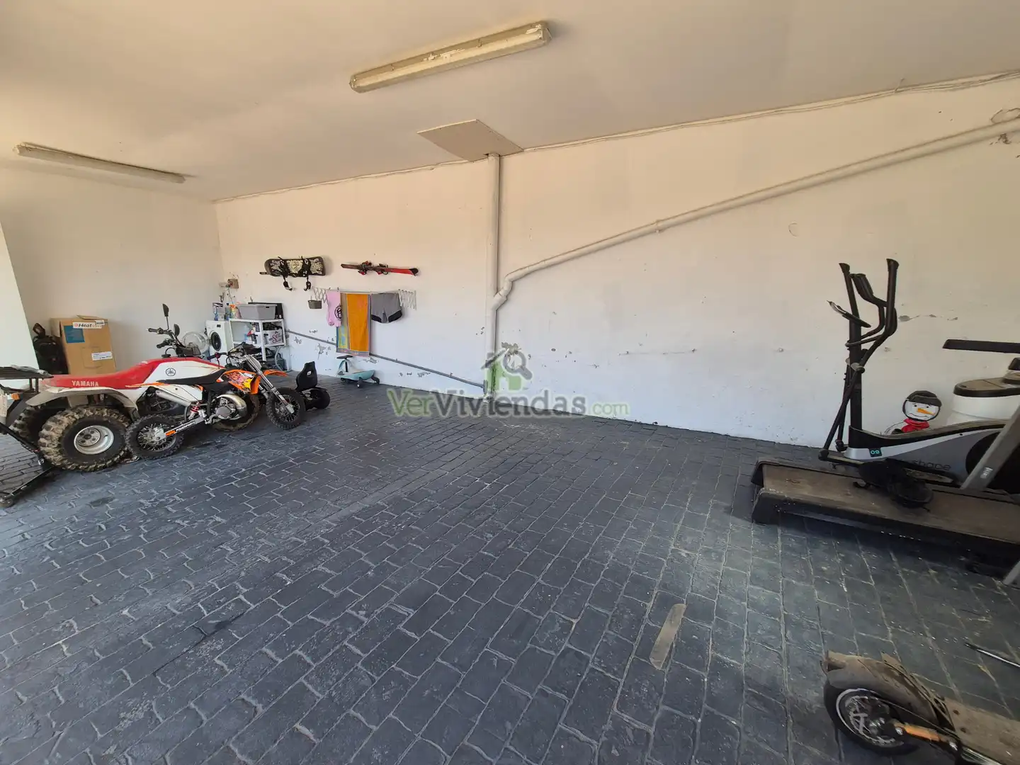 Parking de Casa o chalet en venta en Olesa de Bonesvalls con Aire acondicionado, Calefacción y Jardín privado