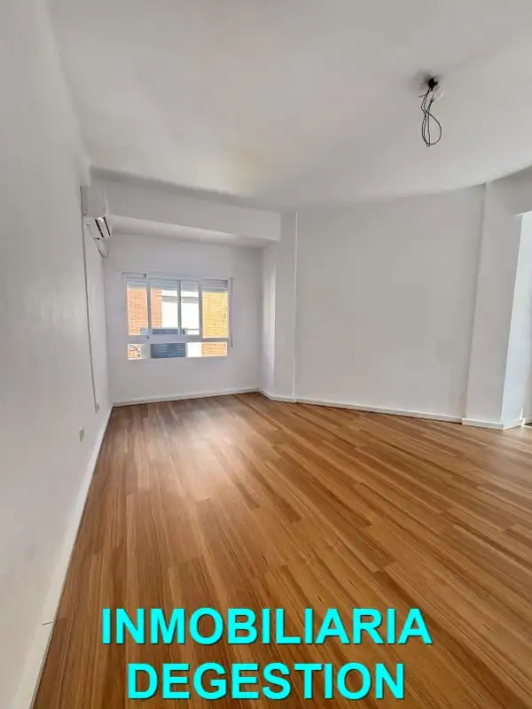Appartement avec ascenseur à vendre à Calle la Carolina, imagen 3