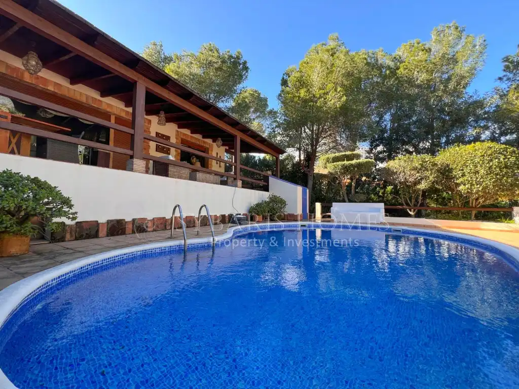 Houses for sale in Calle Verdolaga, 8, El Montgó