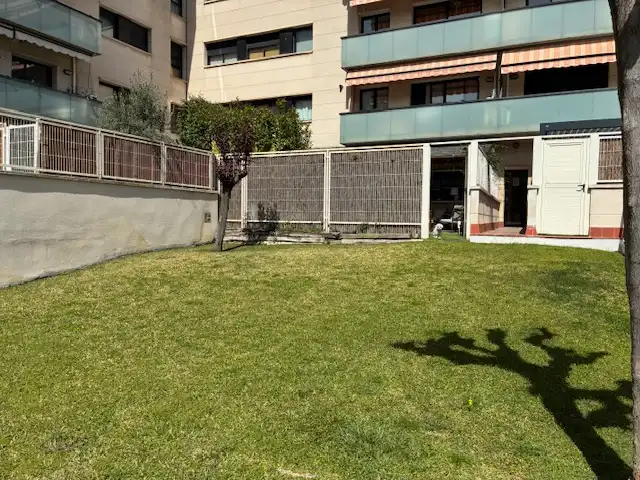 Garden of Flat for sale in Sant Feliu de Llobregat  with Air Conditioner, Heating and Private garden