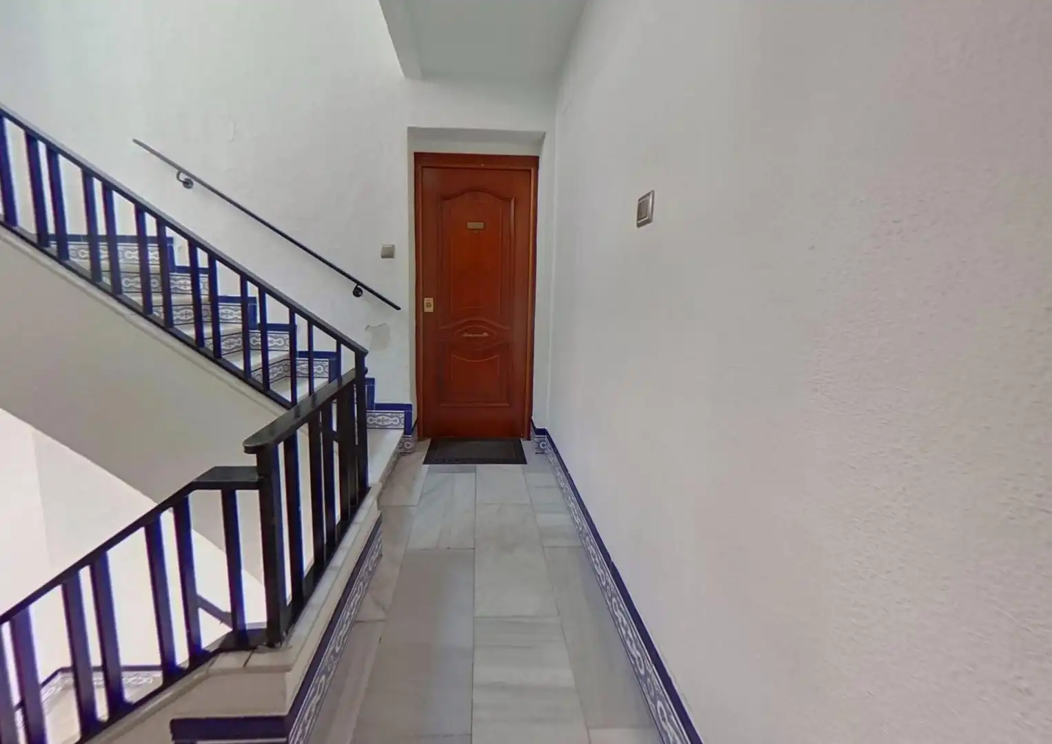 Flat for sale in Córdoba  with Air Conditioner, Terrace and Storage room