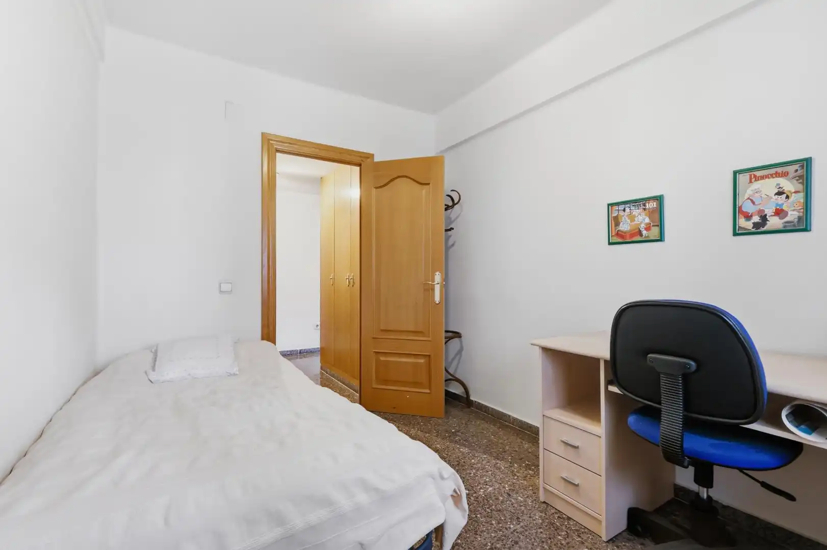 Dormitori de Pis en venda en Valencia amb Aire condicionat i Balcó