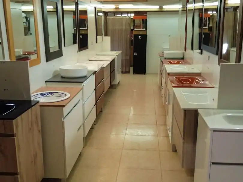 Baño de Local en venta en Alcorcón con Aire acondicionado y Calefacción