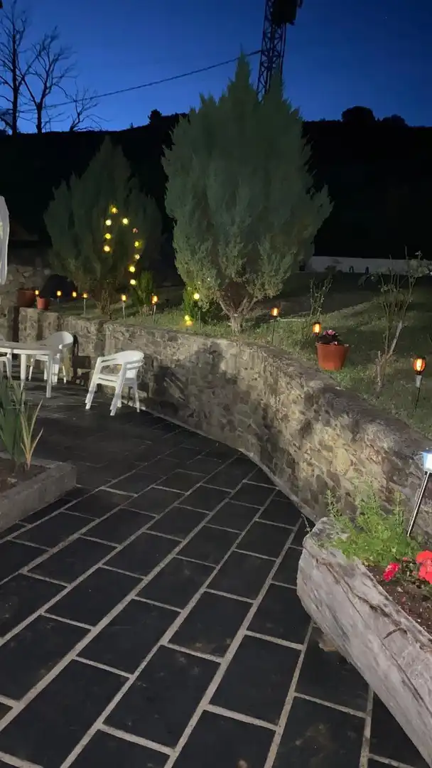 Terrassa de Finca rústica en venda en Vega de Espinareda amb Calefacció, Piscina i Moblat