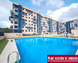 Swimming pool of Flat for sale in Málaga Capital  with Air Conditioner and Community pool