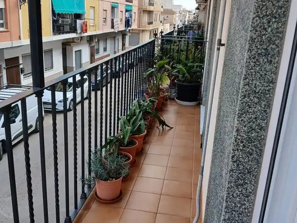 Terrasse von Wohnung zum Verkauf in Rafelbuñol / Rafelbunyol mit Klimaanlage, Terrasse und Abstellraum