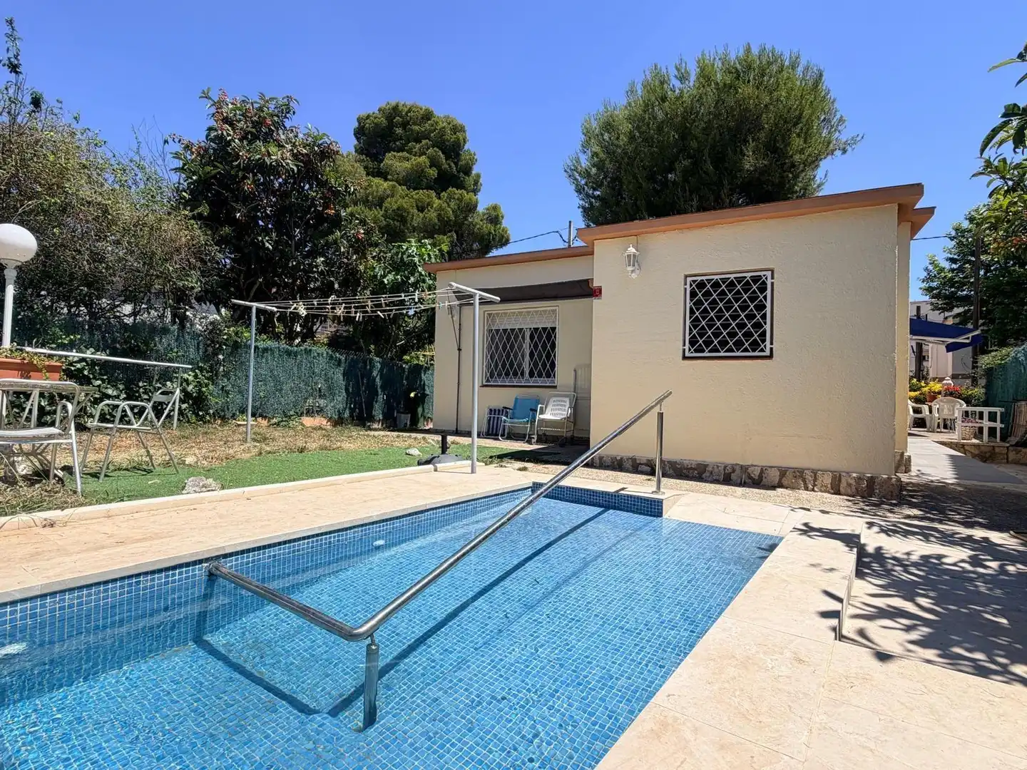 Swimming pool of Houses for sale in Calafell  with Air Conditioner, Heating and Private garden