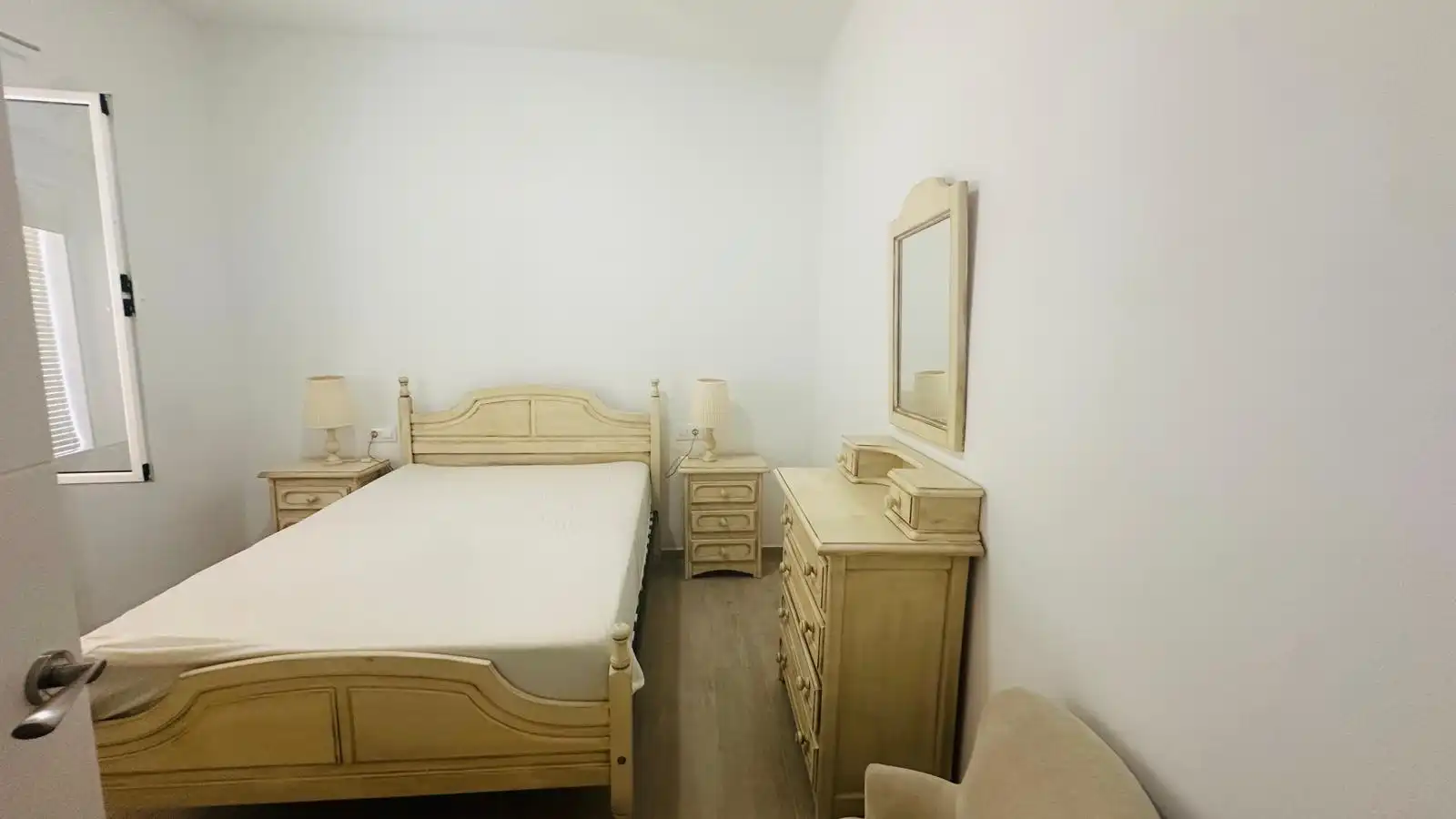 Dormitori de Casa o xalet en venda en Aznalcázar amb Aire condicionat, Calefacció i Jardí privat