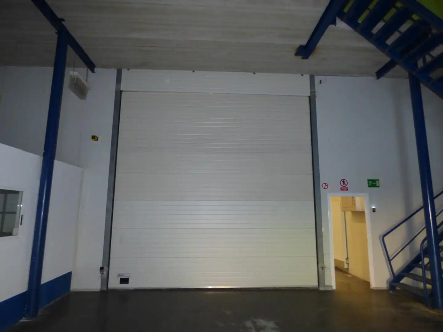 Fabrikhallen zur Miete in Vitoria - Gasteiz