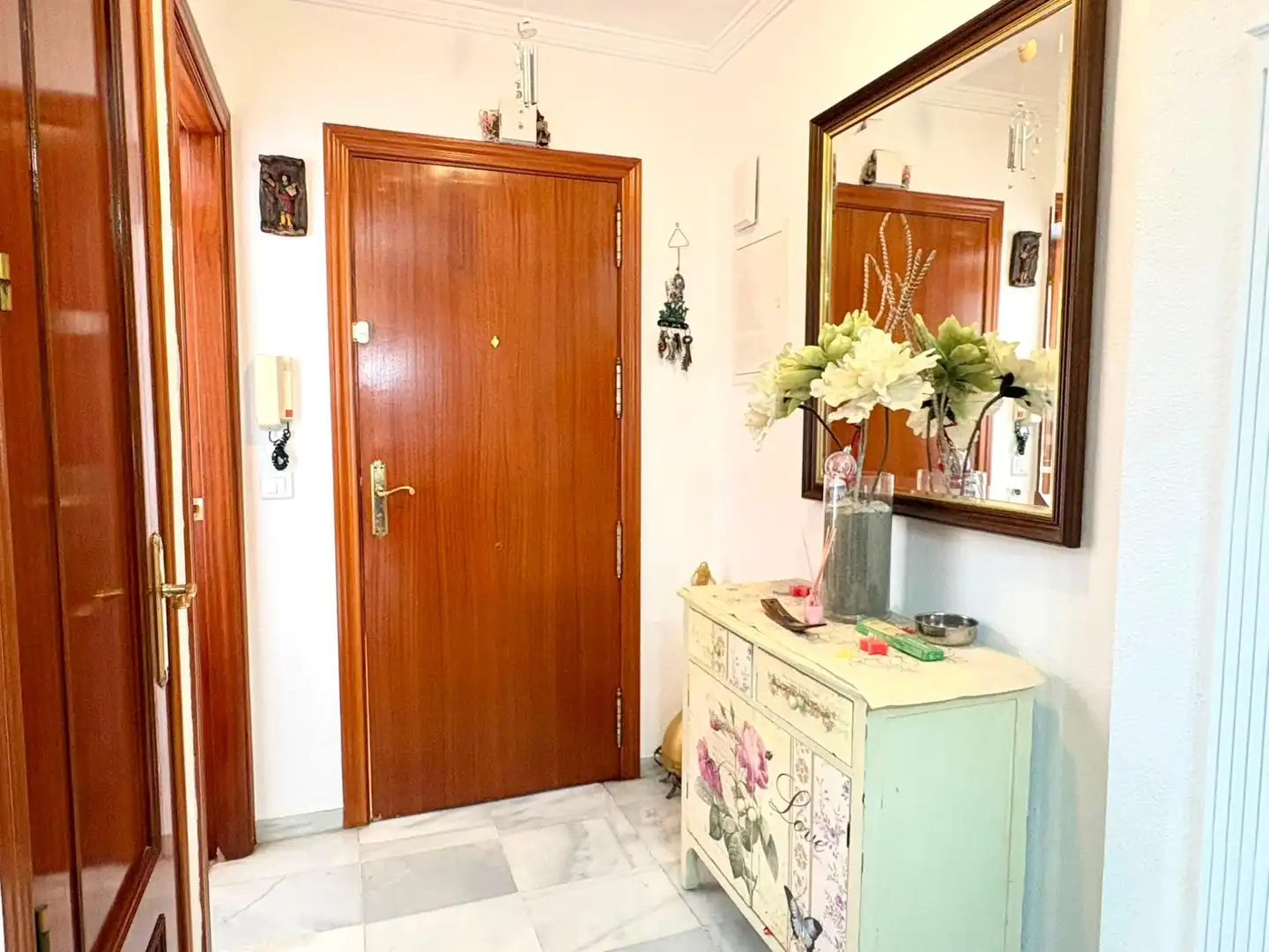 Einfamilien-Reihenhaus zum Verkauf in Marbella mit Heizung, Terrasse und Balkon