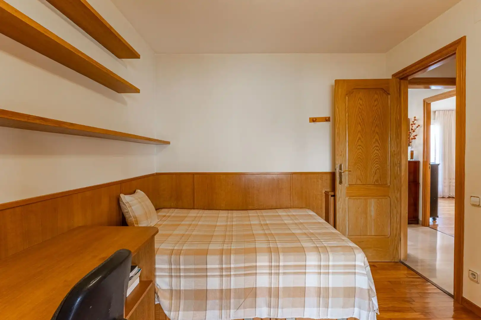 Dormitori de Casa o xalet en venda en El Masnou amb Calefacció, Jardí privat i Terrassa