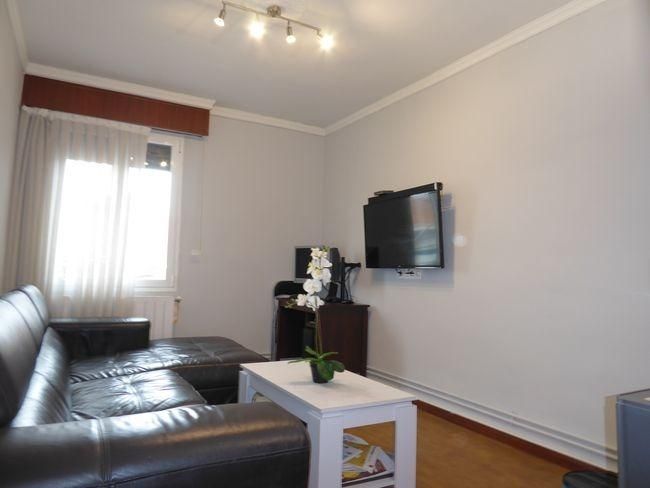 Living room of Flat for sale in Bilbao   with Heating