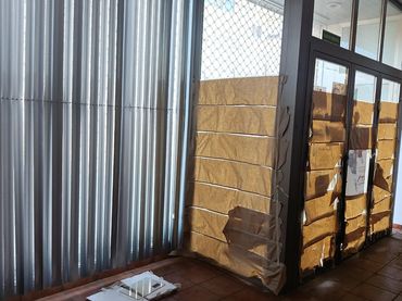 Local comercial en alquiler en Calle LUIS REYES 27