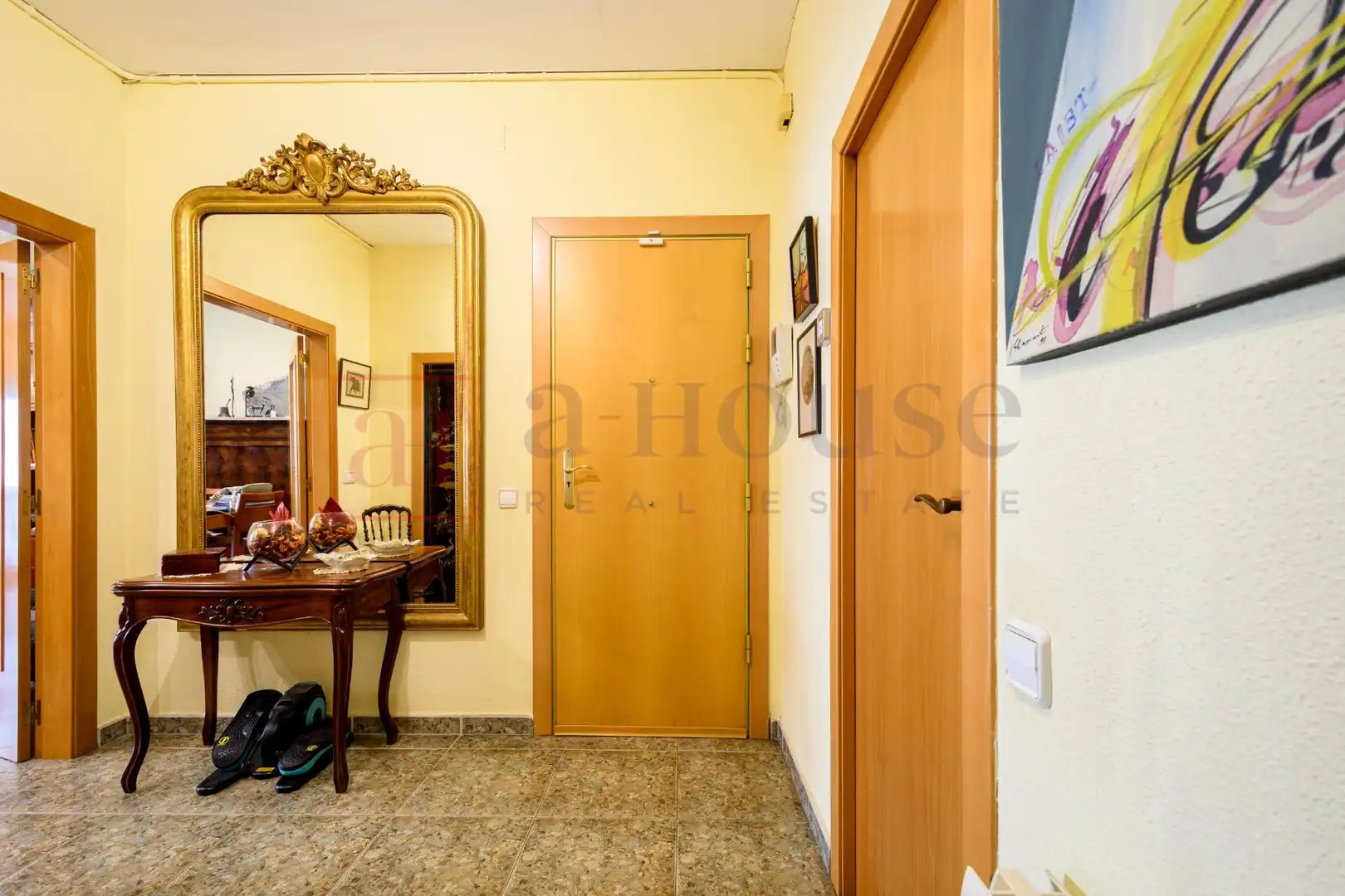 Flat for sale in Barcelona  with Air Conditioner, Heating and Terrace