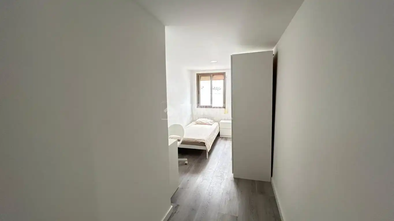 Habitación de Piso en venta en Barcelona