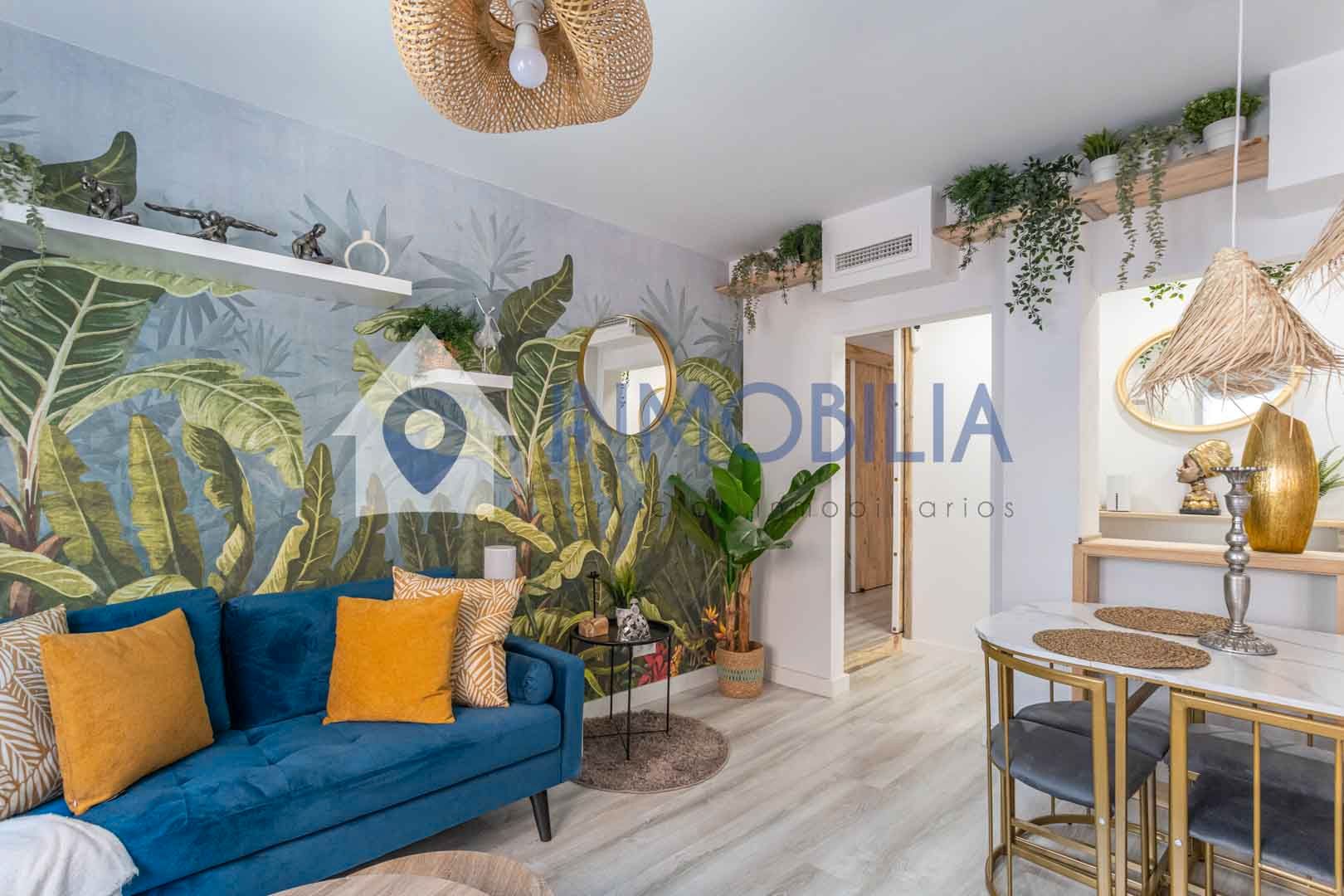 Bedroom of Flat for sale in  Madrid Capital  with Air Conditioner, Heating and Terrace