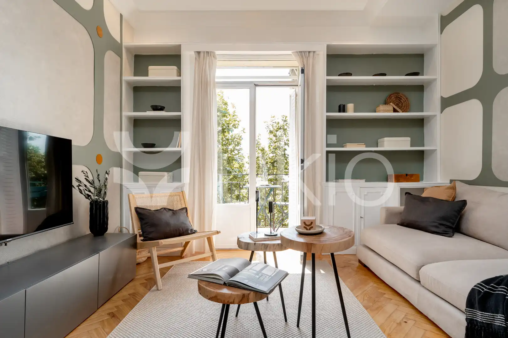 Sala d'estar de Apartament de lloguer en Madrid amb Aire condicionat, Calefacció i Moblat