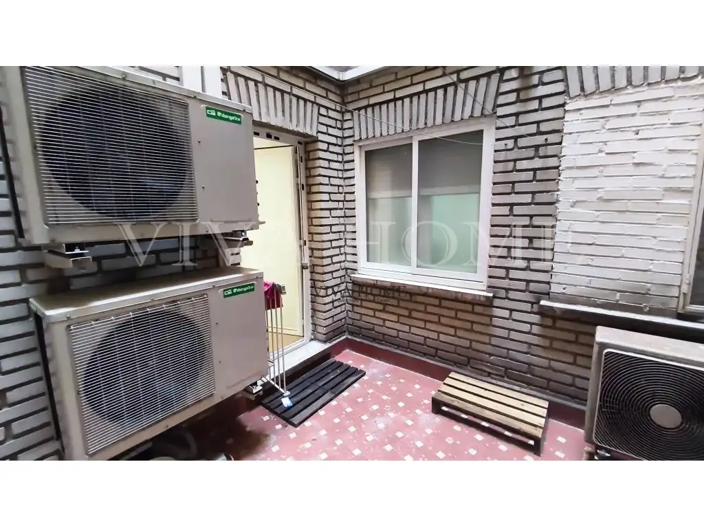 Balcony of Flat for sale in Madrid