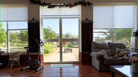 Foto 5 de Casa o chalet en venta en Camino Zarzaluenga, Lora del Río, Sevilla