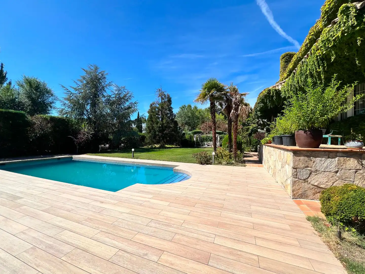 Piscina de Casa o xalet en venda en Villanueva de la Cañada amb Aire condicionat, Calefacció i Terrassa